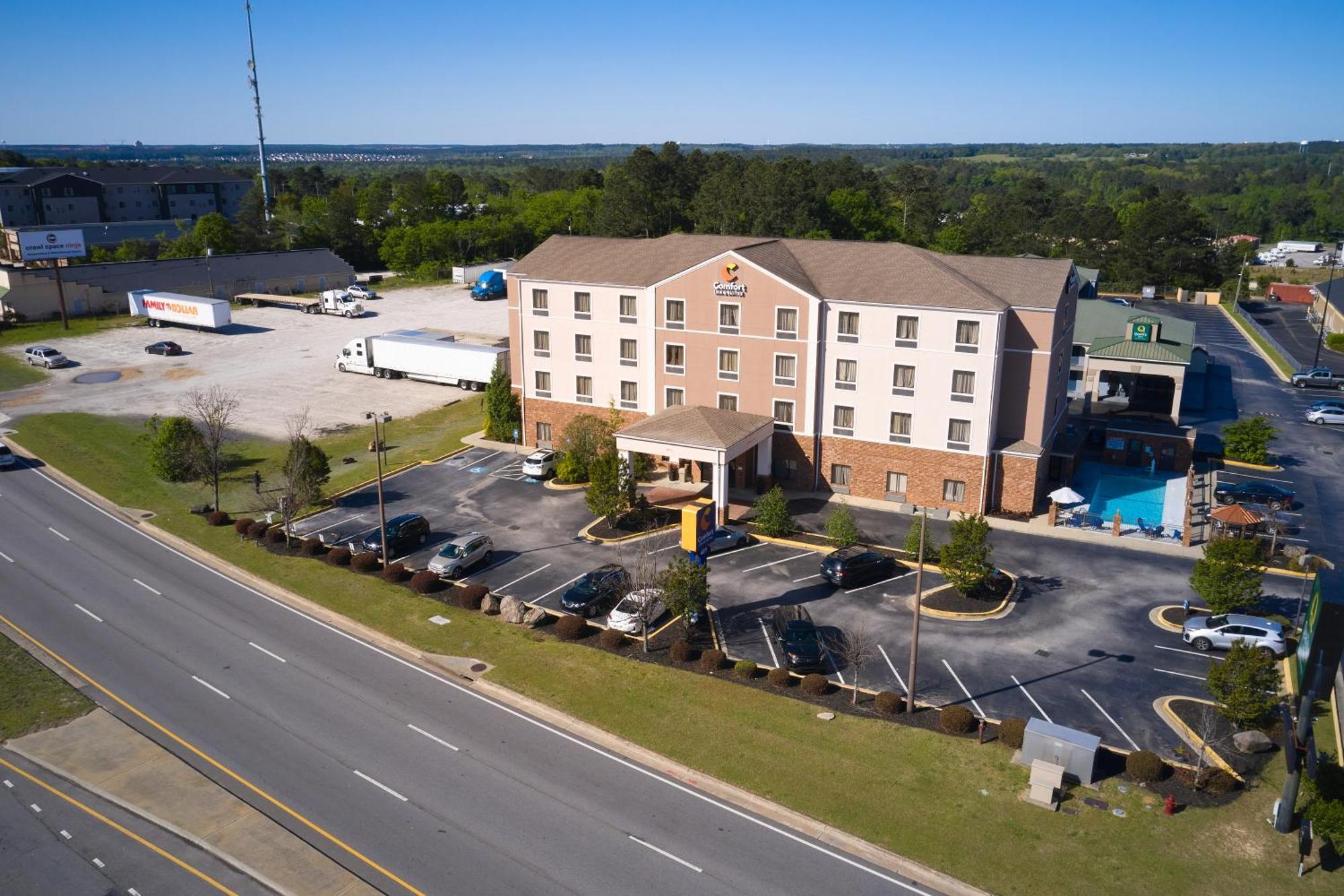 Comfort Inn & Suites Augusta West Near Fort Eisenhower Exterior photo